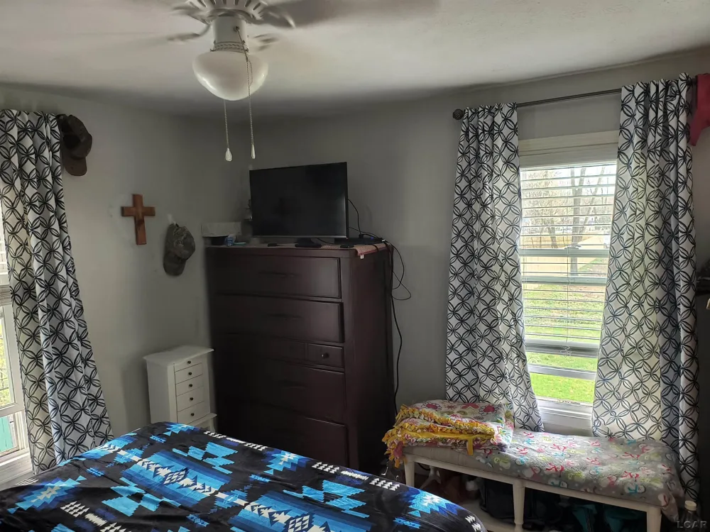 121 S King Street Brooklyn Village, MI 49230