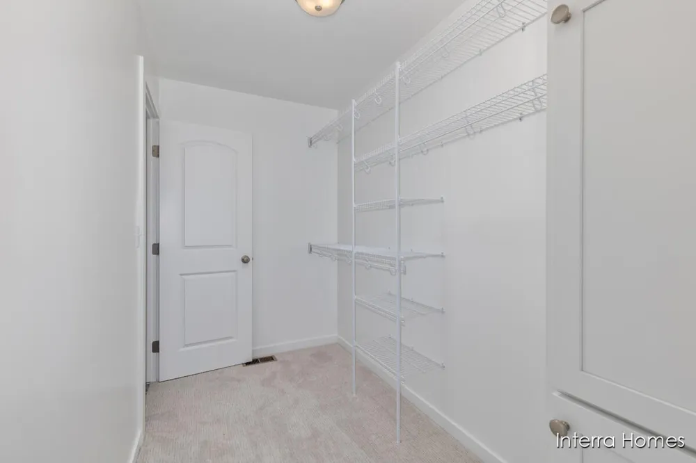 6600 Bellflower Drive SW #9 Zeeland Charter Township, MI 49464