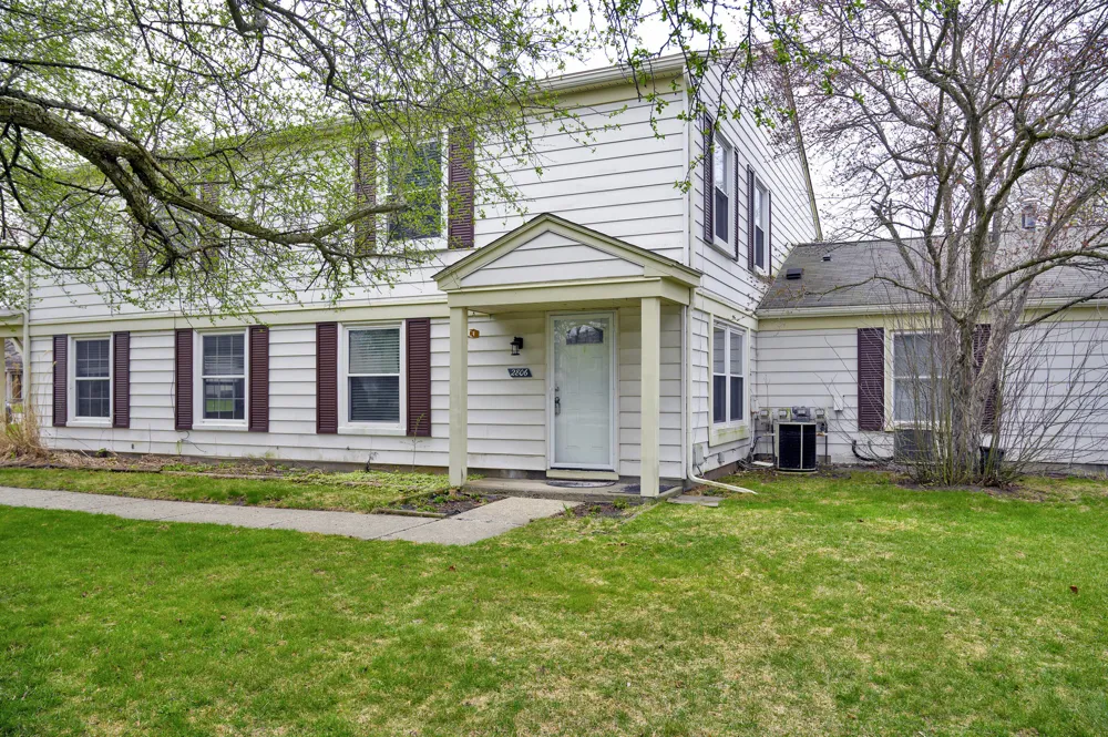 2806 Willow Ct Drive Unknown, MI 48360