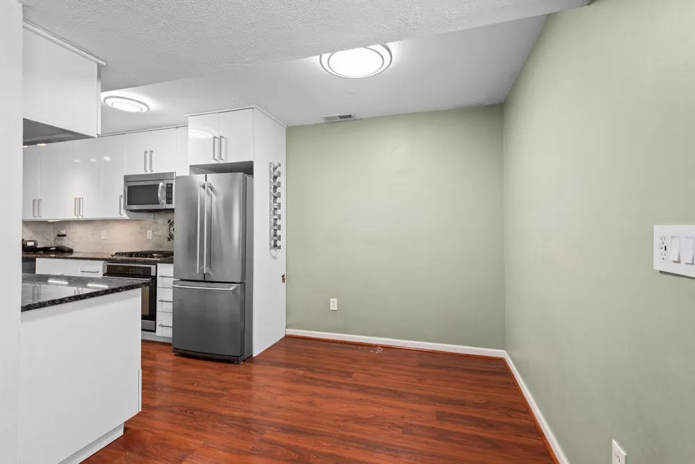 2806 Willow Ct Drive Unknown, MI 48360