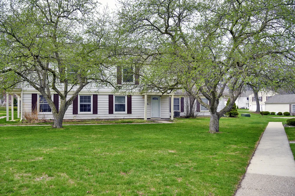 2806 Willow Ct Drive Unknown, MI 48360