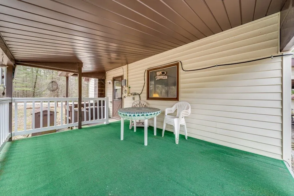 6992 Larry Street Plainfield Township, MI 48739