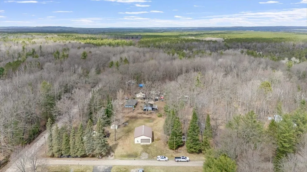 6992 Larry Street Plainfield Township, MI 48739