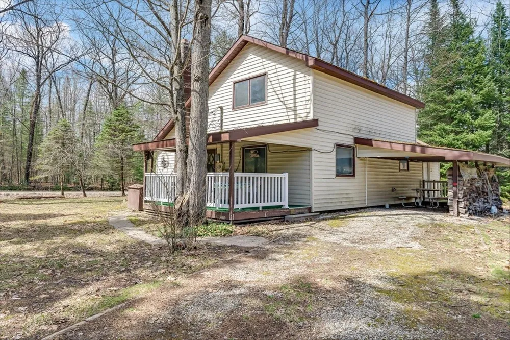 6992 Larry Street Plainfield Township, MI 48739
