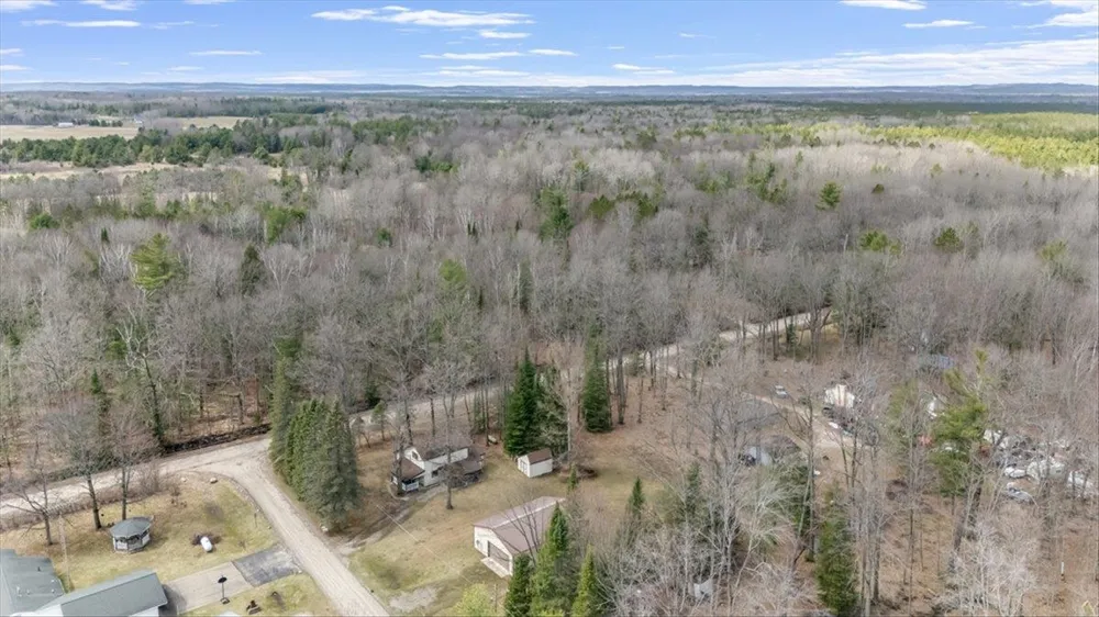 6992 Larry Street Plainfield Township, MI 48739