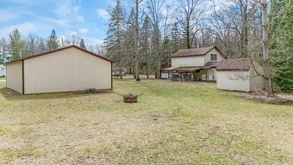 6992 Larry Street Plainfield Township, MI 48739