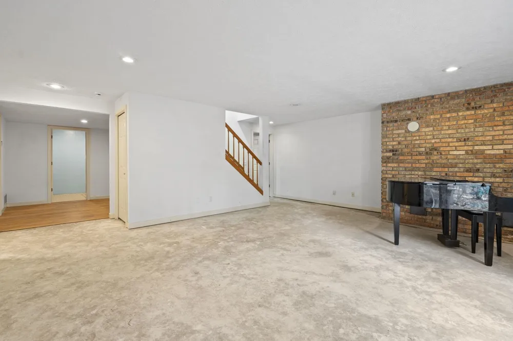 6475 Mission Ridge Peninsula Township, MI 49686