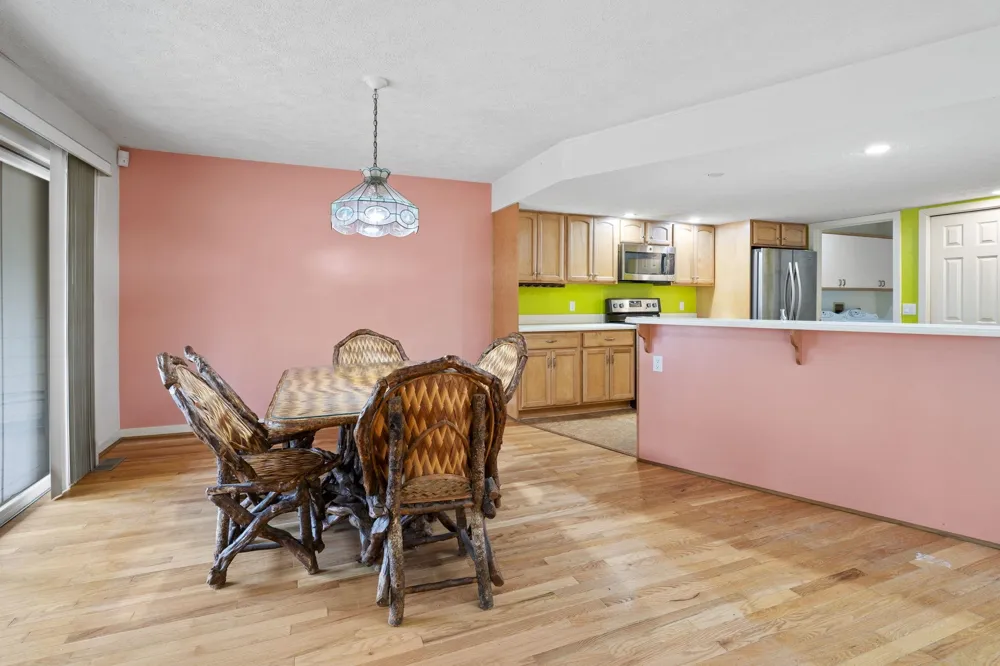 6475 Mission Ridge Peninsula Township, MI 49686