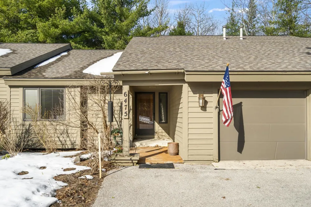 6475 Mission Ridge Peninsula Township, MI 49686