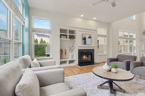 1411 Bay Drive