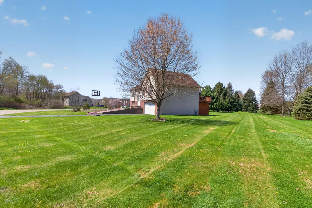 11437 Saddlebrook Circle Putnam Township, MI 48169