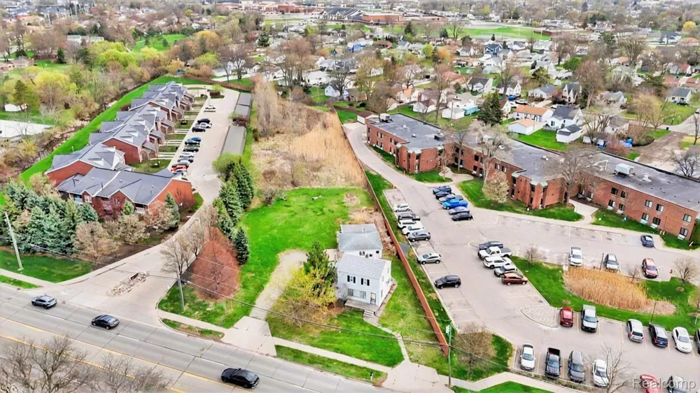 33420 Utica Road Fraser City, MI 48026