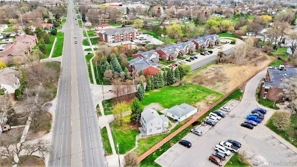 33420 Utica Road Fraser City, MI 48026