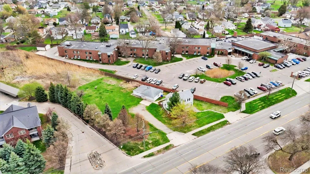 33420 Utica Road Fraser City, MI 48026