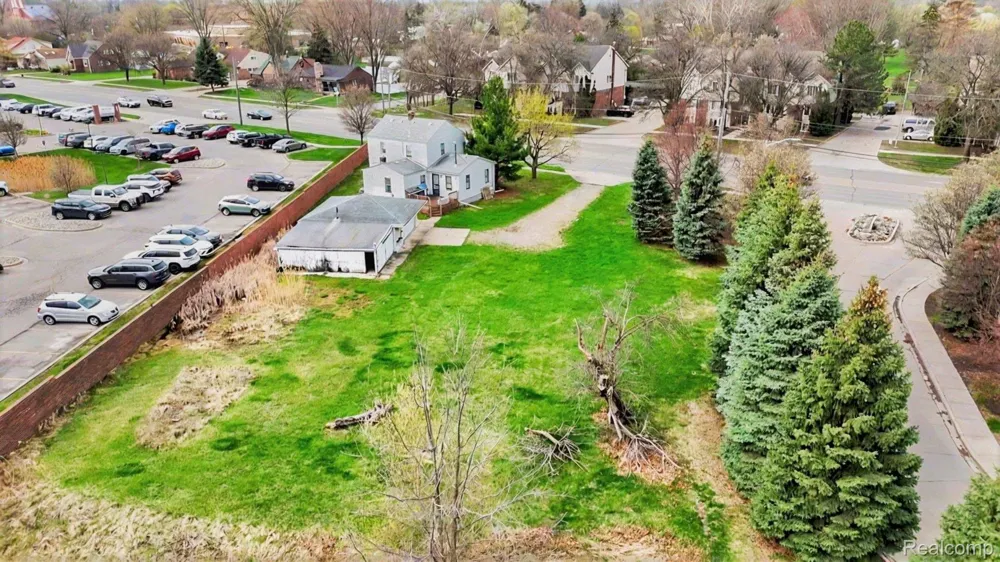 33420 Utica Road Fraser City, MI 48026