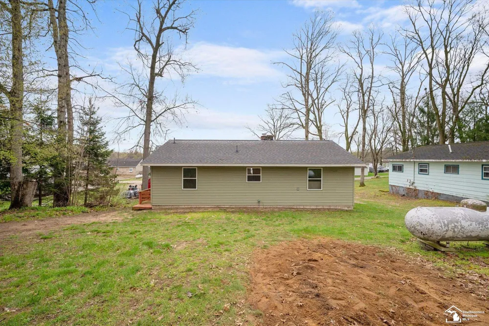 4205 Carol Drive Reading City, MI 49274