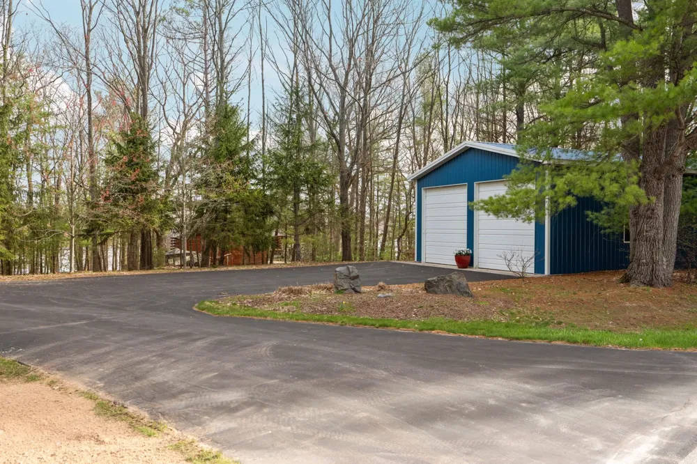 6802 Brandow Woods Long Lake Township, MI 49684