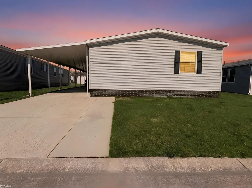 37151 Millstone Trail New Haven Village, MI 48048