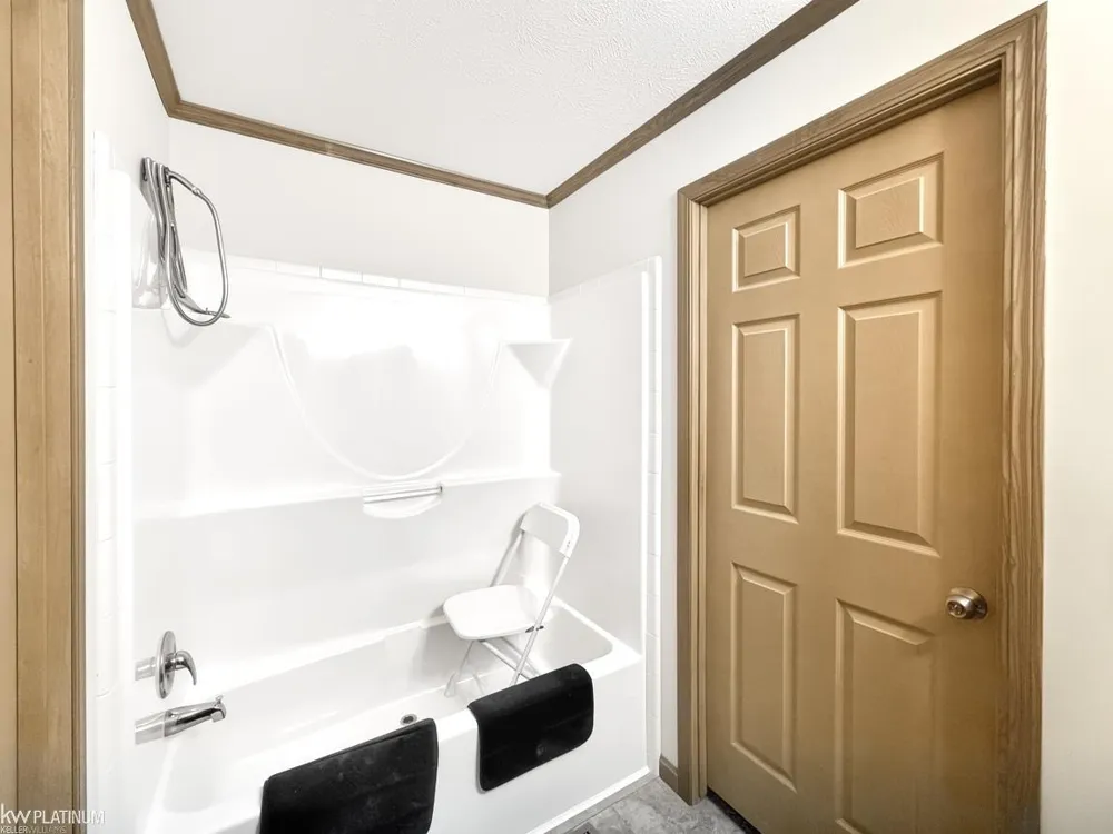 37151 Millstone Trail New Haven Village, MI 48048