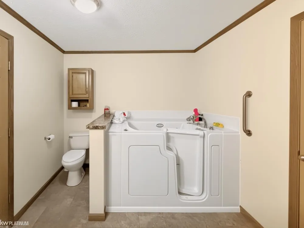 37151 Millstone Trail New Haven Village, MI 48048