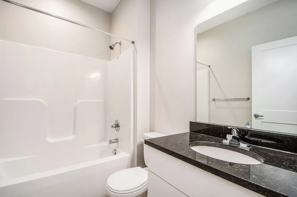 6015 Port View Drive SE Caledonia Township, MI 49512