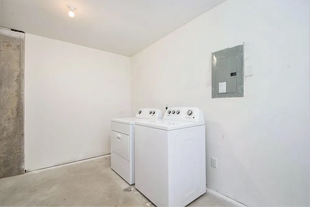 6015 Port View Drive SE Caledonia Township, MI 49512