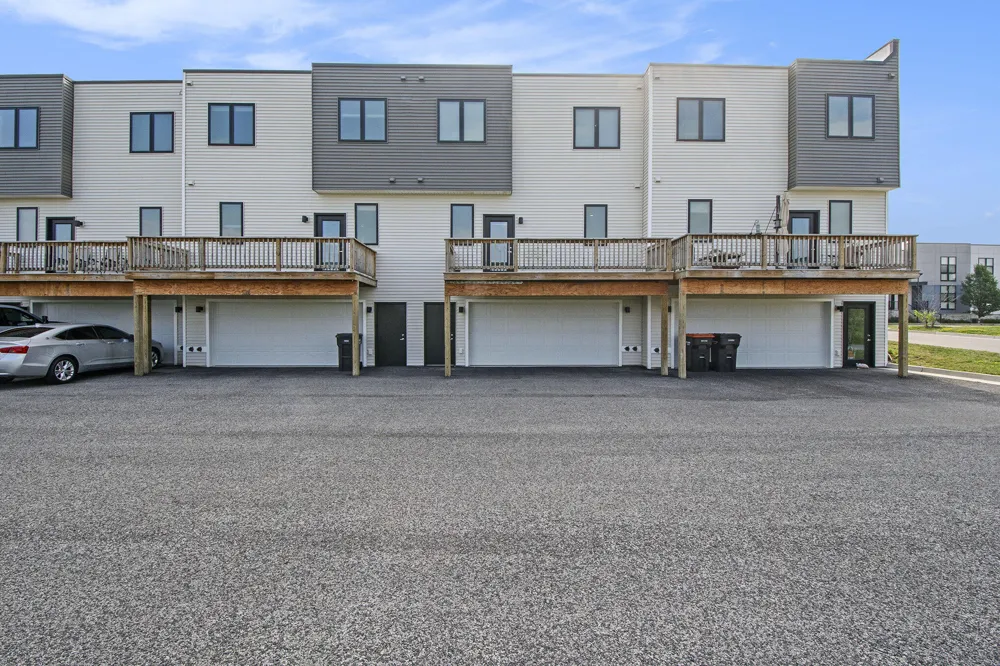 6015 Port View Drive SE Caledonia Township, MI 49512