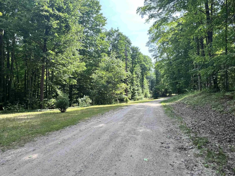 309 Oak Hill Road Garfield Township, MI 49633