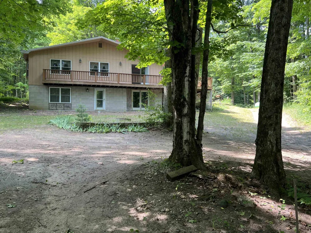 309 Oak Hill Road Garfield Township, MI 49633
