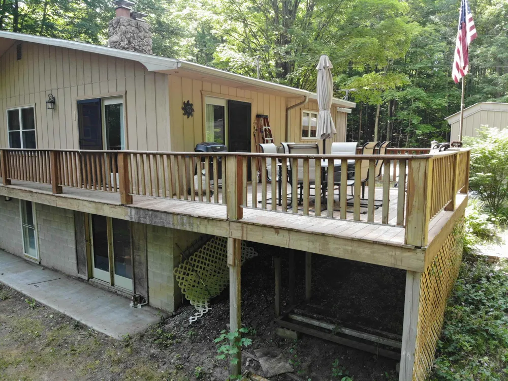 309 Oak Hill Road Garfield Township, MI 49633