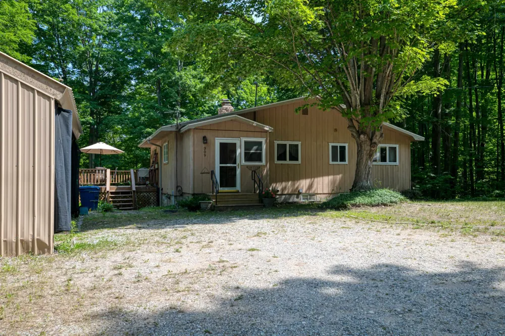 309 Oak Hill Road Garfield Township, MI 49633