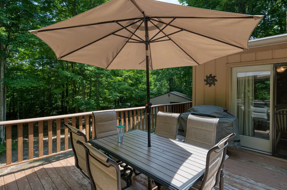 309 Oak Hill Road Garfield Township, MI 49633