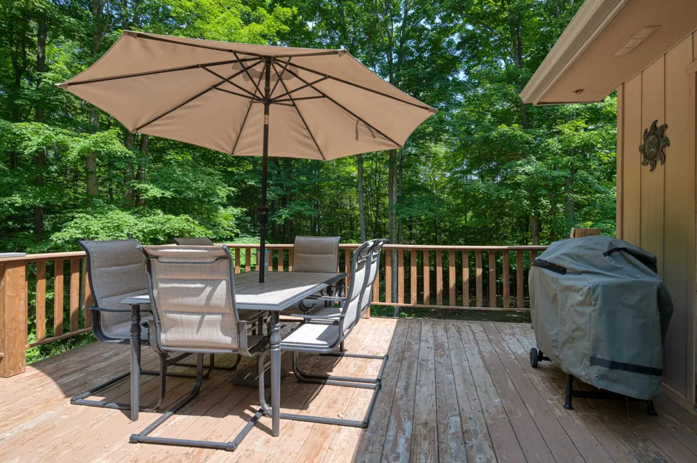 309 Oak Hill Road Garfield Township, MI 49633