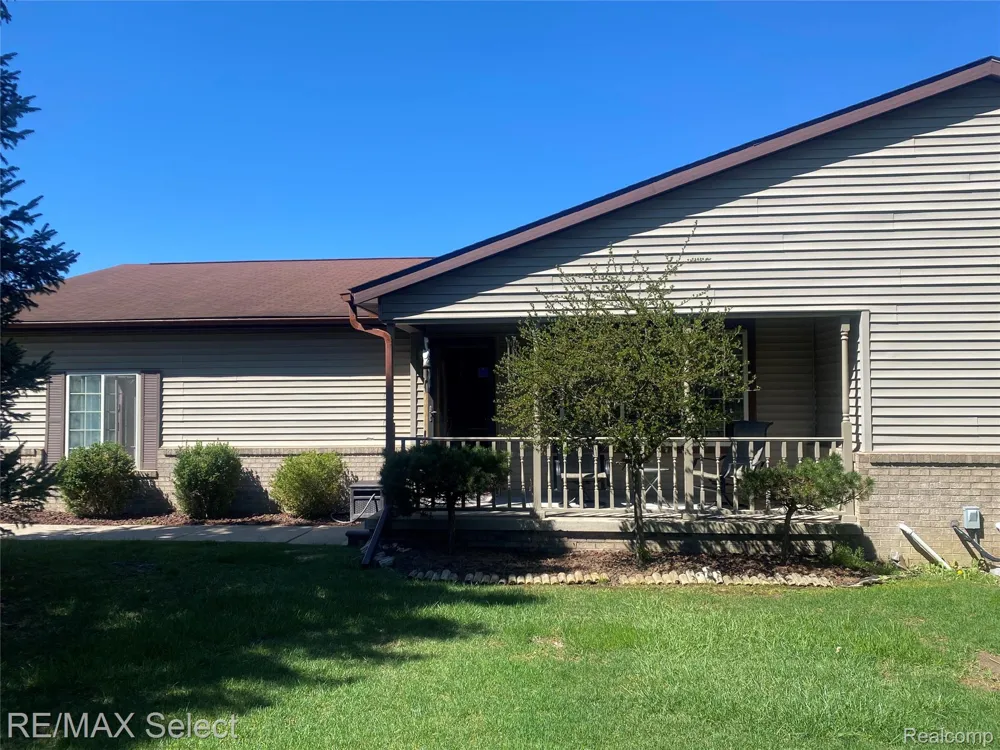 5057 Sandalwood Drive Grand Blanc Charter Township, MI 48439