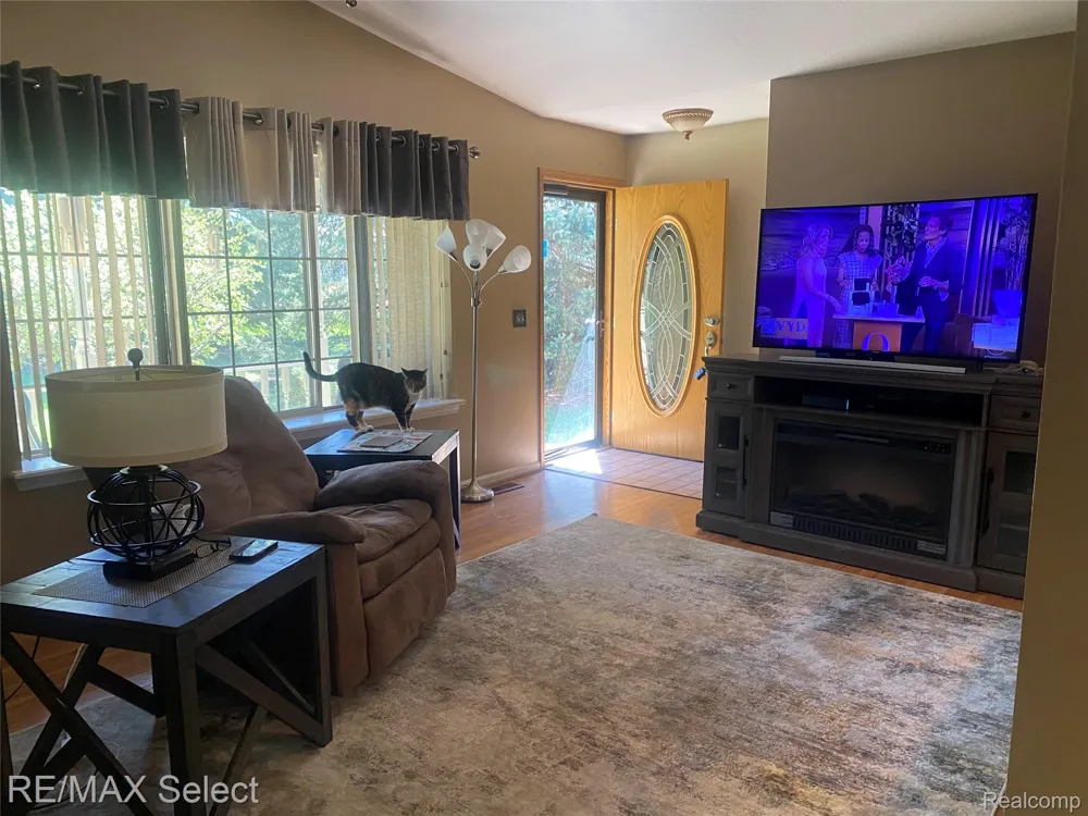 5057 Sandalwood Drive Grand Blanc Charter Township, MI 48439