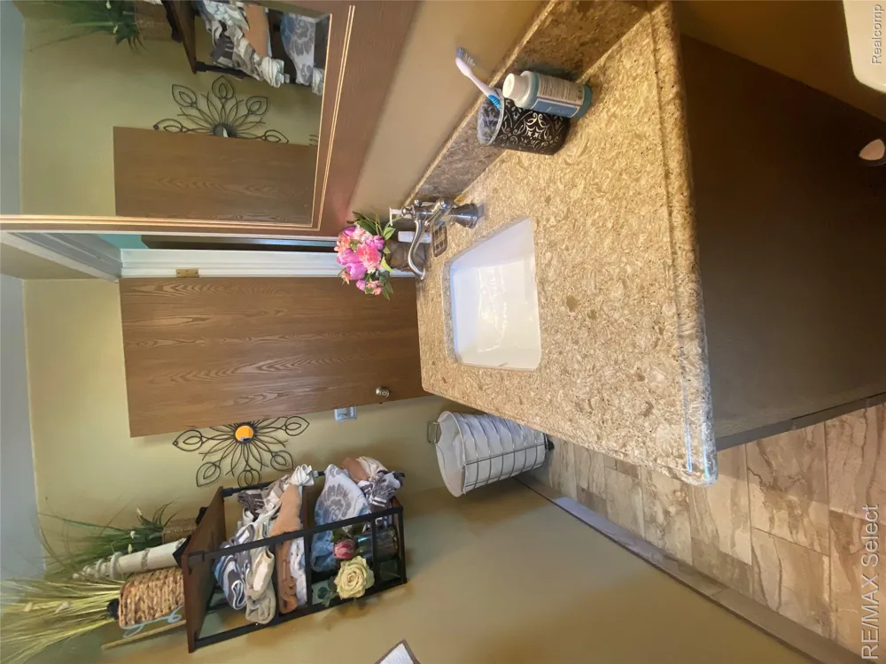 5057 Sandalwood Drive Grand Blanc Charter Township, MI 48439