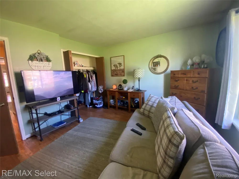 5057 Sandalwood Drive Grand Blanc Charter Township, MI 48439