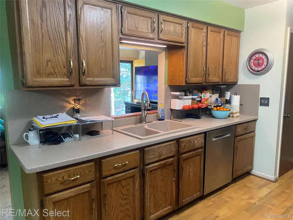 5057 Sandalwood Drive Grand Blanc Charter Township, MI 48439