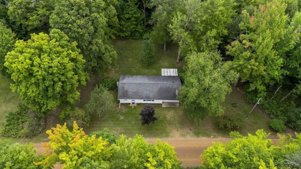 20686 Lakola Road Burdell Township, MI 49688