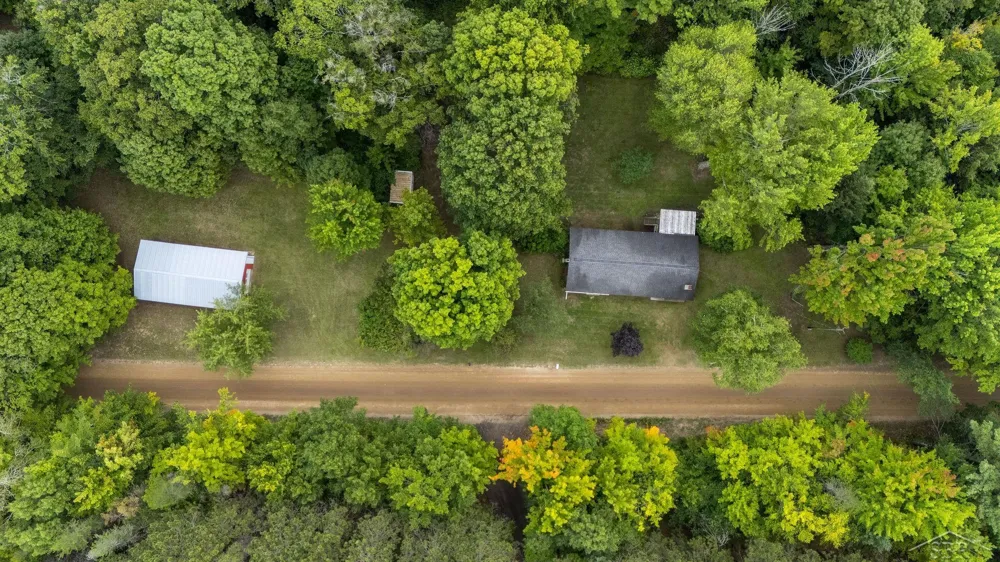 20686 Lakola Road Burdell Township, MI 49688