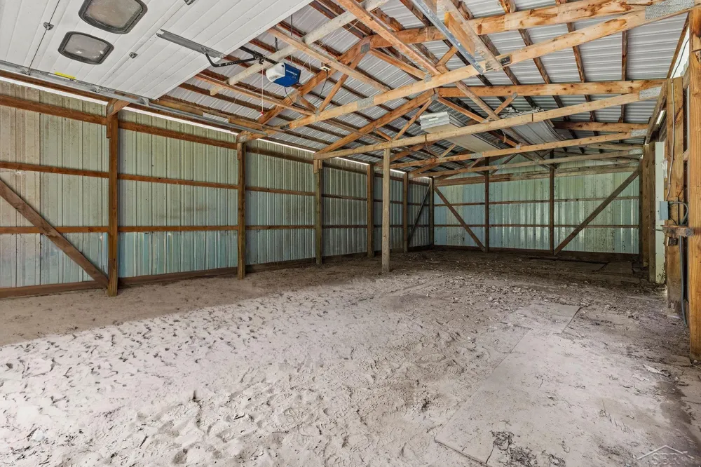20686 Lakola Road Burdell Township, MI 49688