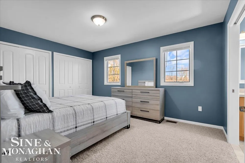 113 Roselawn Street Algonac City, MI 48001