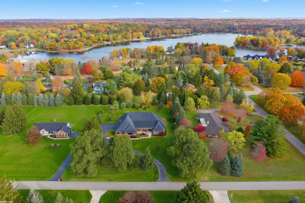4376 Lancaster Drive Clarkston City, MI 48348
