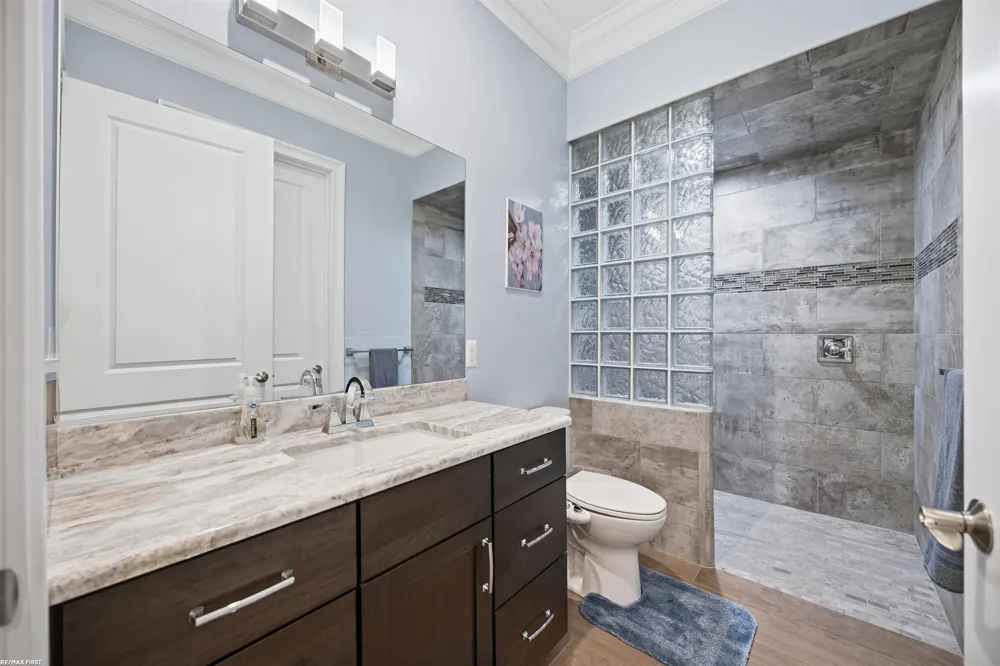 4376 Lancaster Drive Clarkston City, MI 48348