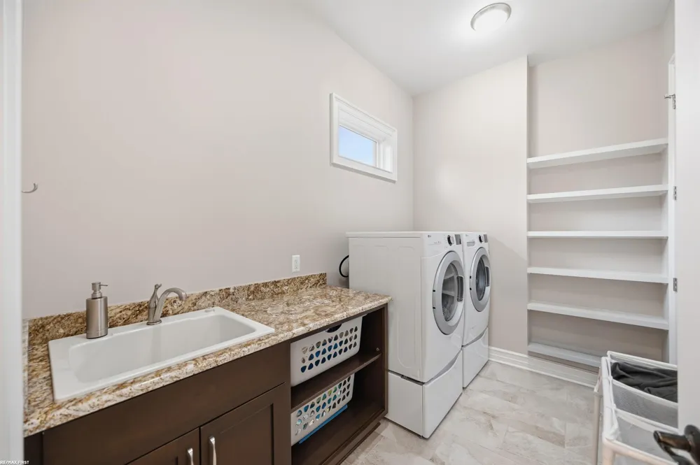 4376 Lancaster Drive Clarkston City, MI 48348