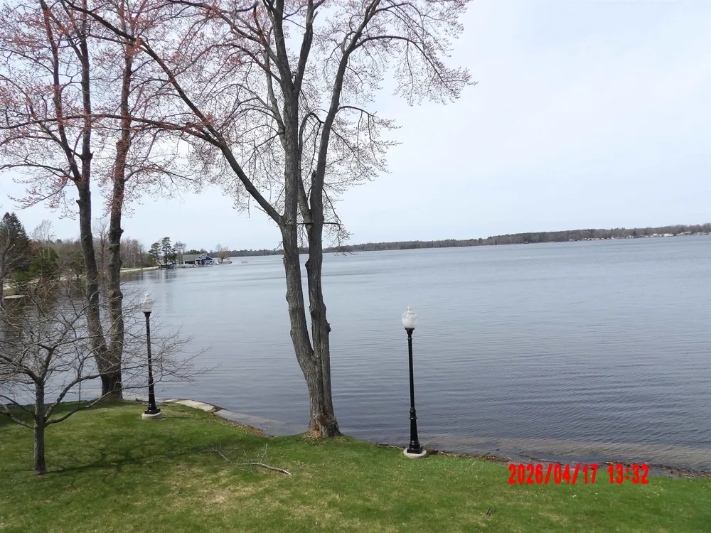 1246 Sunnyside Drive Cadillac City, MI 49601