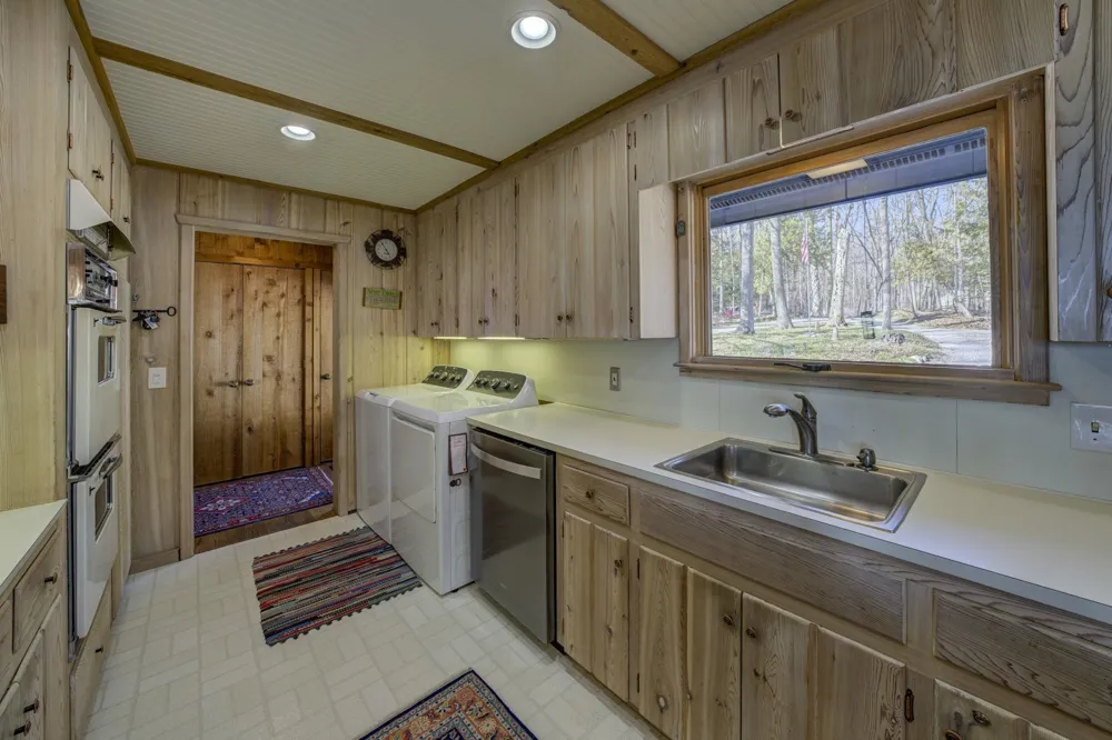 4152 Omena Point Road Leelanau Township, MI 49674