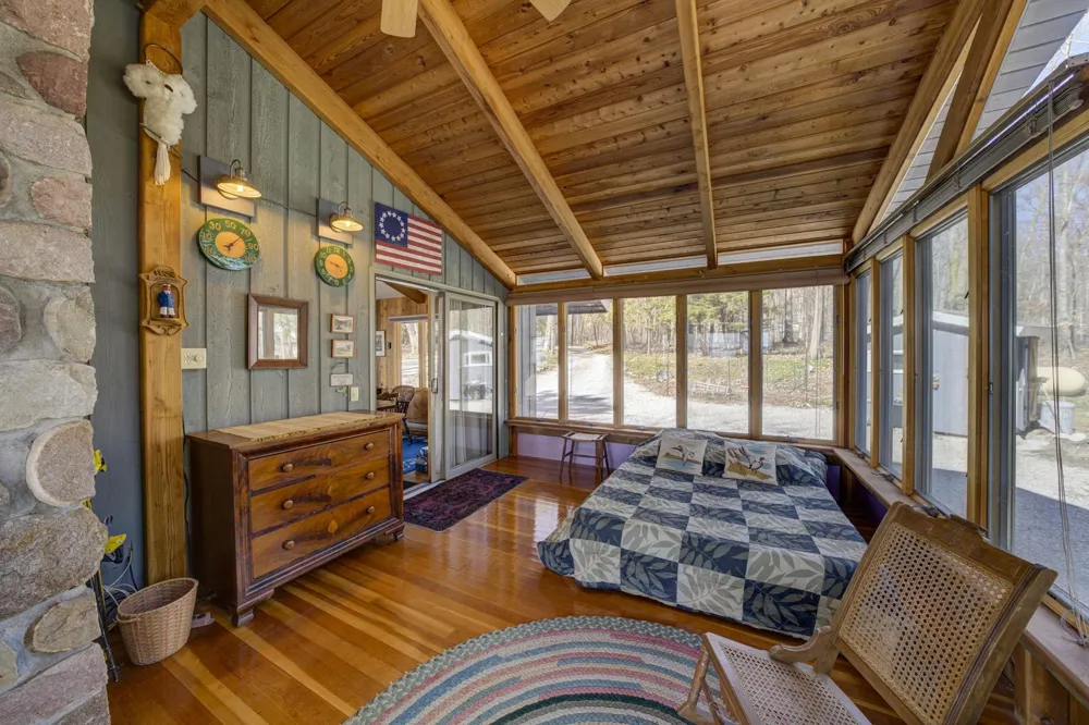 4152 Omena Point Road Leelanau Township, MI 49674