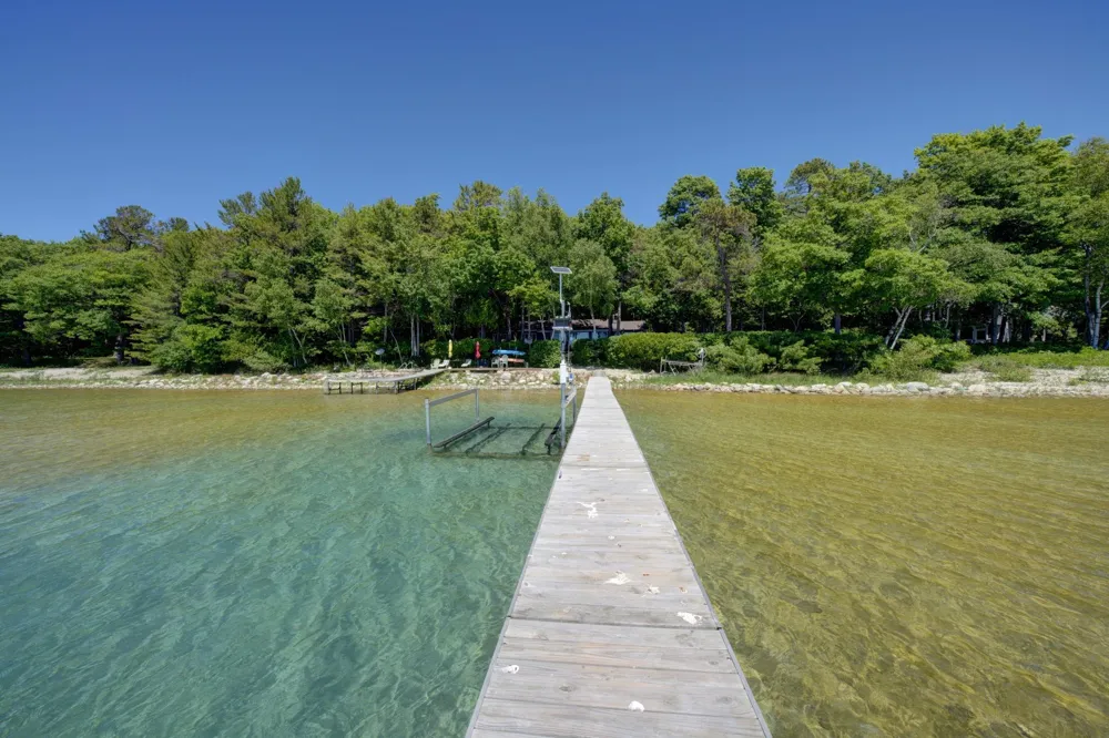 4152 Omena Point Road Leelanau Township, MI 49674