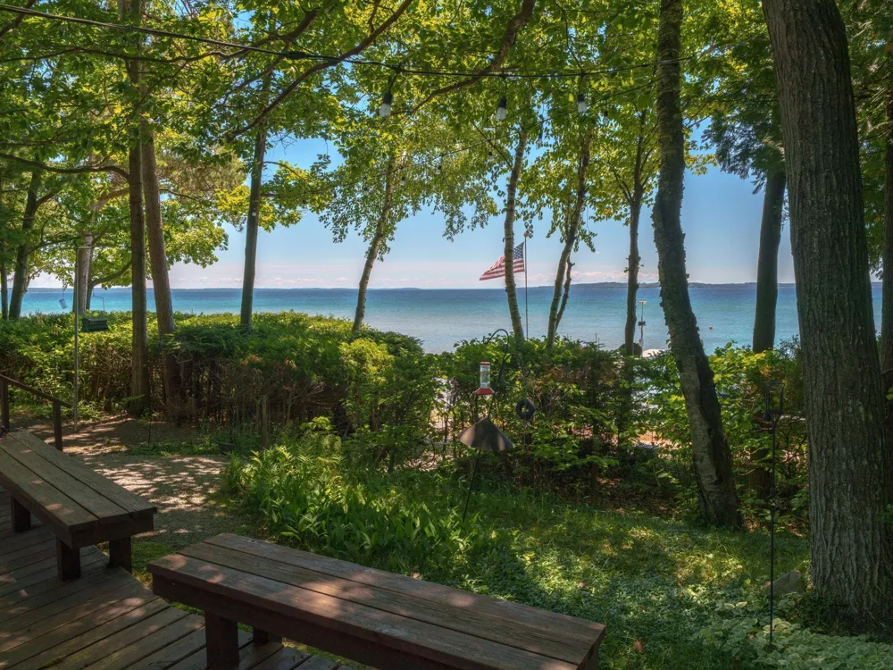 4152 Omena Point Road Leelanau Township, MI 49674